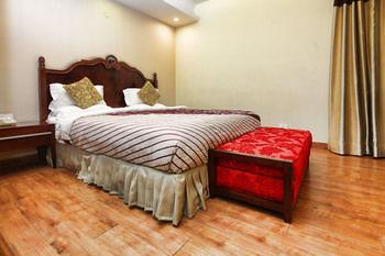 Oyo Premium Pitampura Hotel New Delhi Eksteriør billede